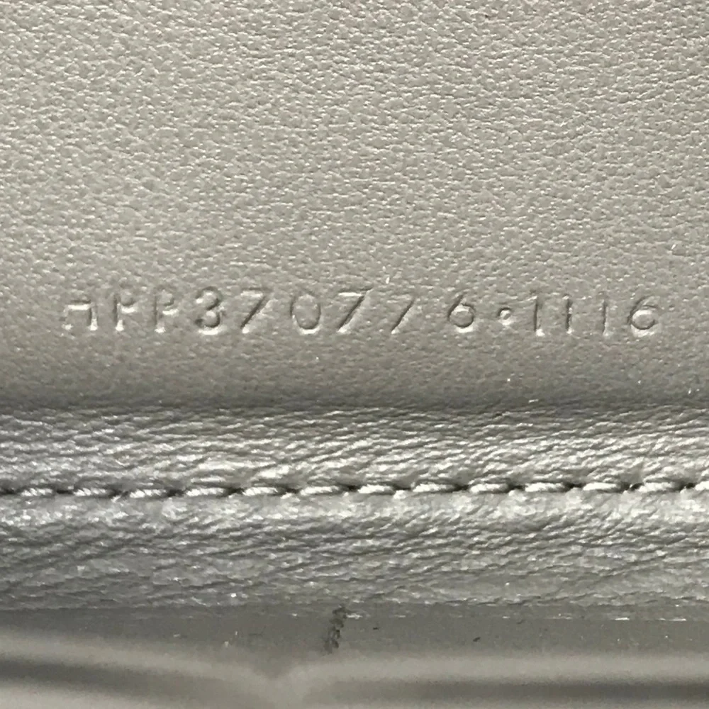 Saint Laurent Monogram Zip Croc Embossed Leather - Picture 5 of 8